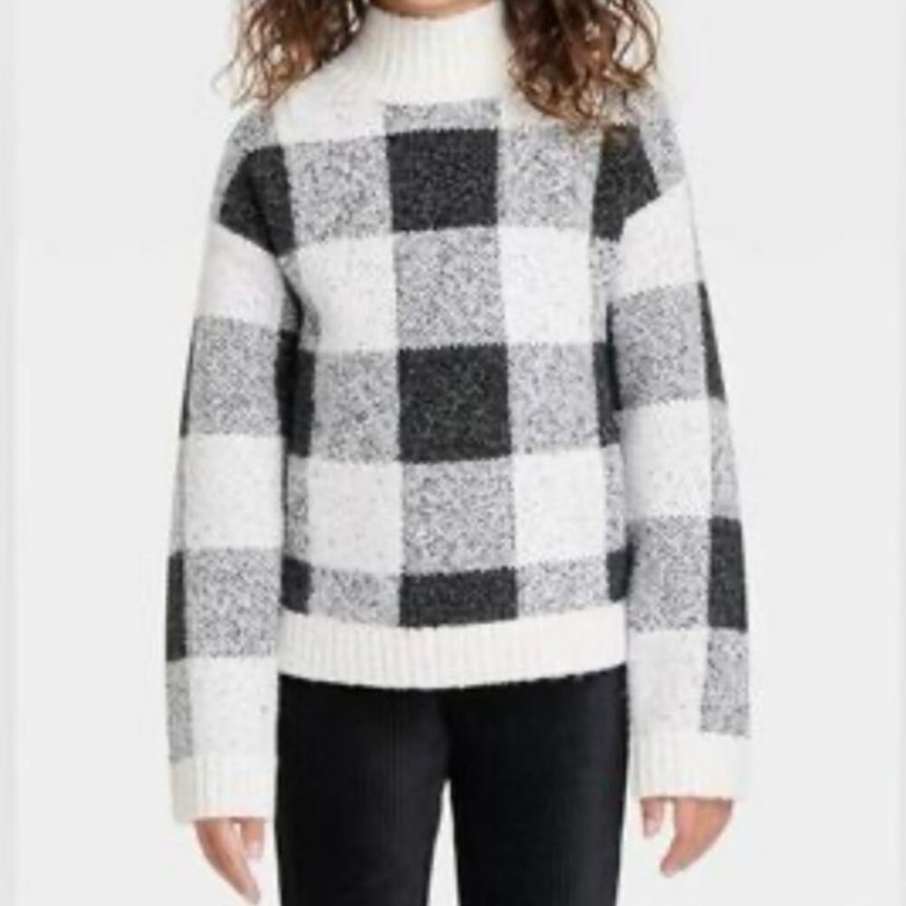 Cat & Jack Girls' Buffalo Plaid Mock Neck Sweater - Small